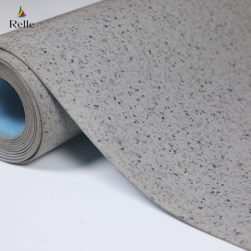 Rolo de piso de vinil de PVC resistente ao desgaste para escritórios internos com resistência ao desgaste e grau T