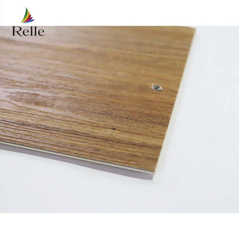 Revestimento UV LVT Pavimento de Parquet CE SGS Pavimento de madeira de plástico look de vinil