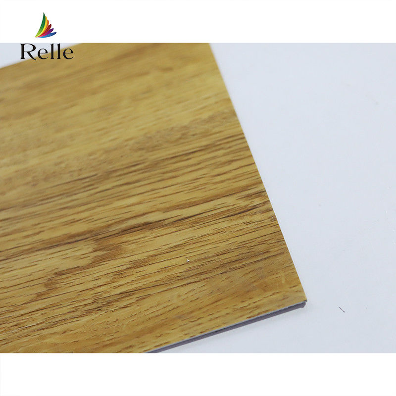 Revestimento UV LVT Pavimento de Parquet CE SGS Pavimento de madeira de plástico look de vinil